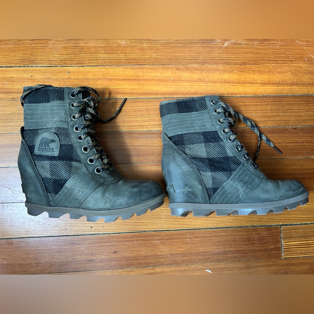 Sorel Women’s Joan of Artic Wedge Boot